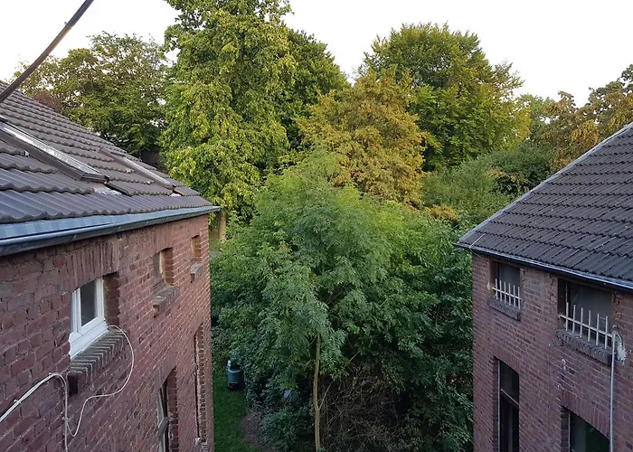 Ludwigstrasse Apartment *